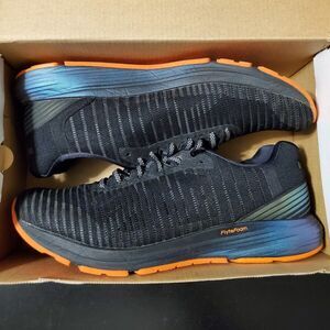 ASICS DynaFlyte 3 Lite Show Shocking Orange Mens 8.5 Running Shoes 1011A140-001